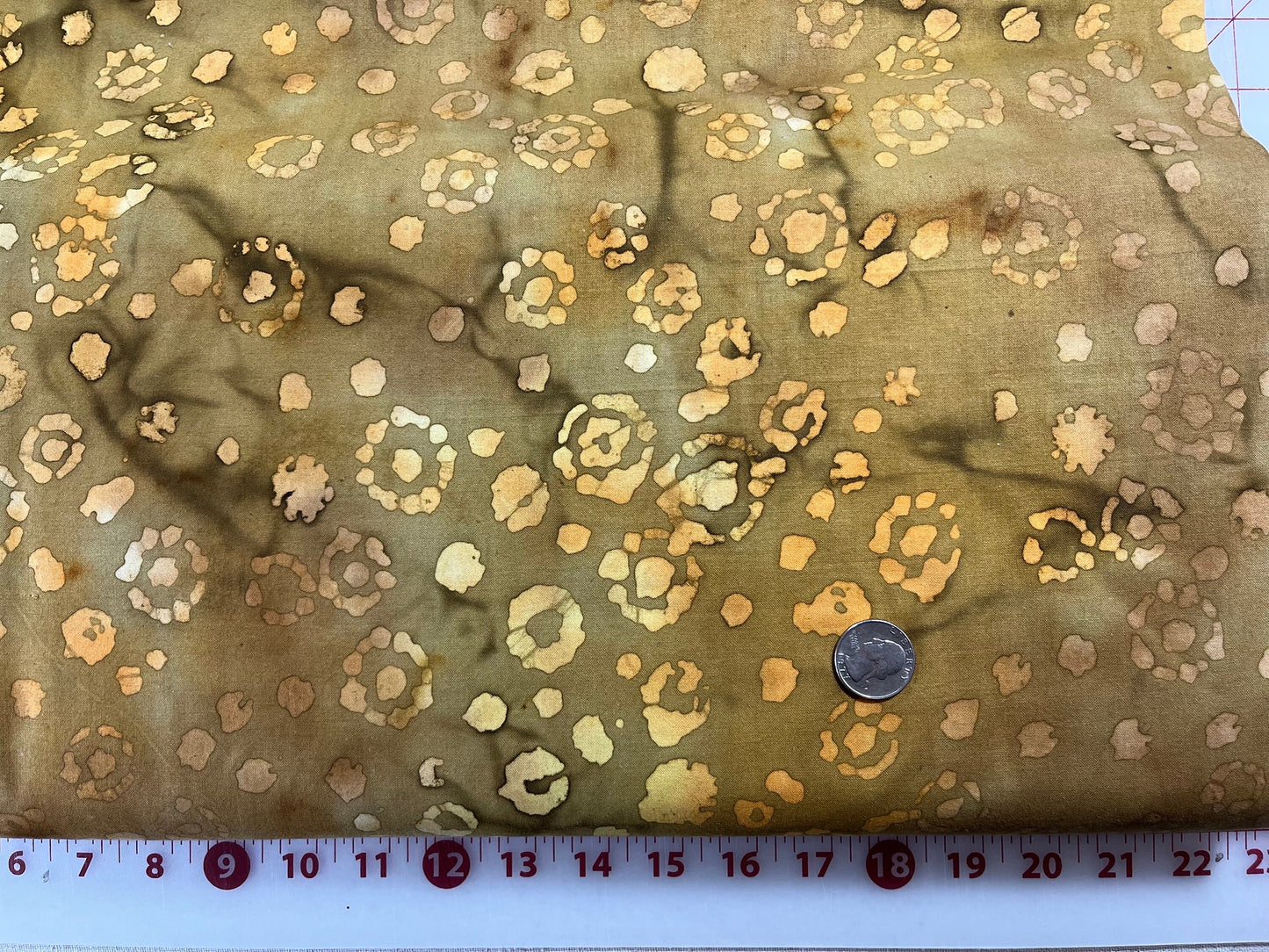 Troy Gold Crown Collection Batiks Yellow and Gold Circles 2086